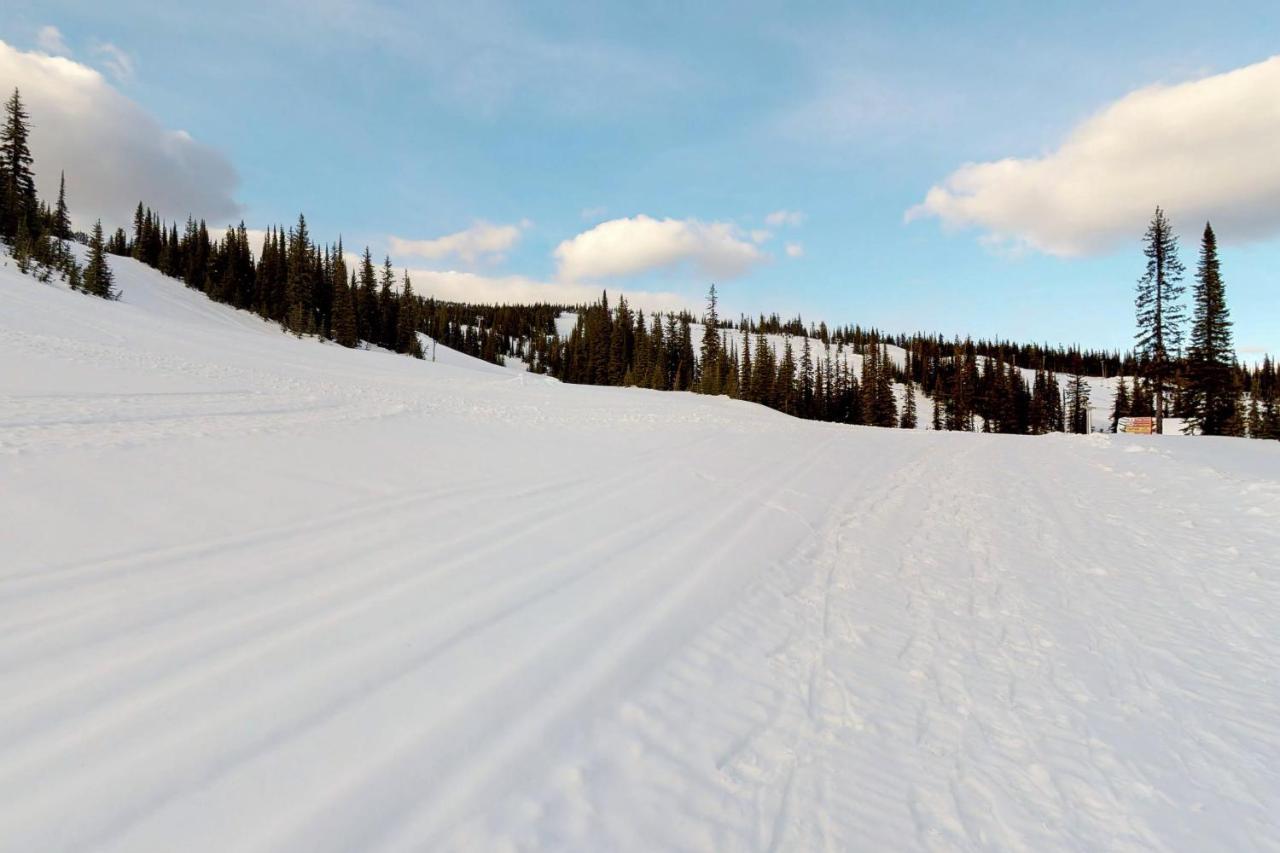 Big White Snowbirdsヴィラ エクステリア 写真